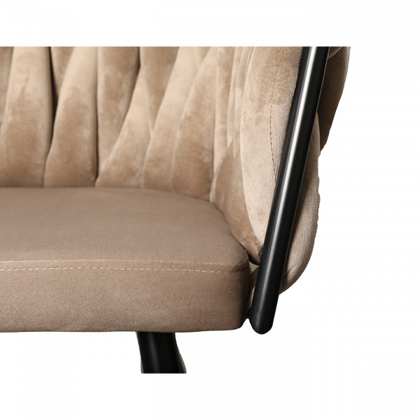 Pole to pole, Wave Chair, sand