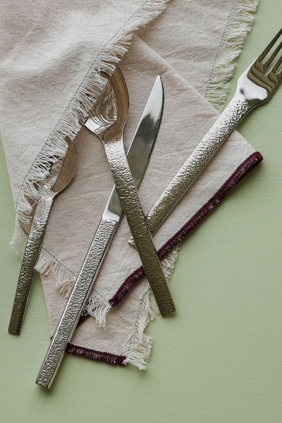 Mano Besteck texturiert, 16er Set