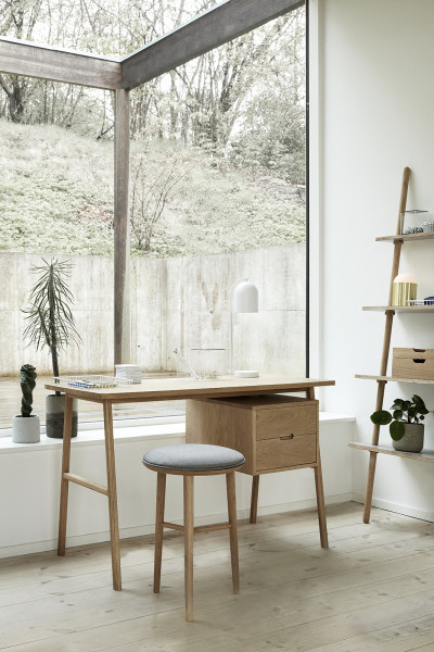 Hübsch Interior Schreibtisch mit Schubladen, Eiche, Natur