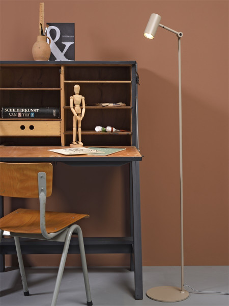 its about Romi Floor lamp iron Montreux LED sand