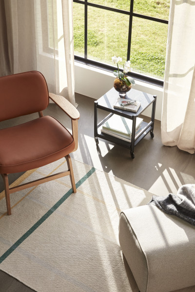 Hübsch Interior Rollwagen, Esche, FSC, schwarz