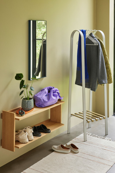 Hübsch Interior Kleiderständer Sempre, Grau/Olive