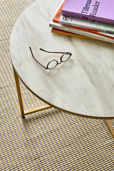 Hübsch Beistelltisch Pond, Metall/Glas, Messing, Weiß