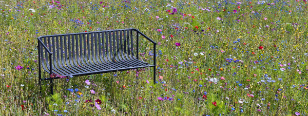 Villa Outdoor Bank Schwarz