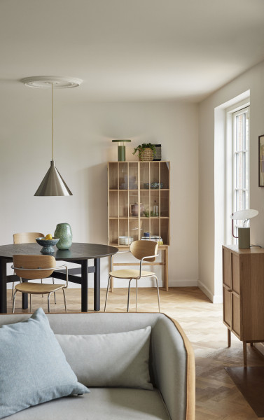 Hübsch Interior Tischleuchte BringMe Green