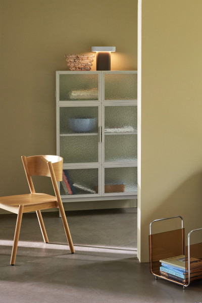 Hübsch Interior Vitrinenschrank Plex, Stahl grau