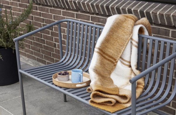 Hübsch Interior Gartentisch, Metall, grau